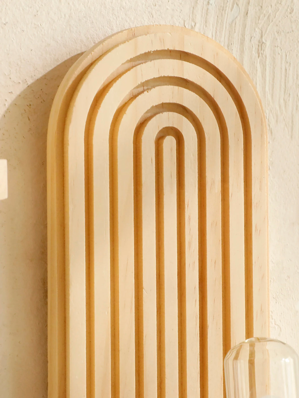 Étagère murale géométrique en bois naturel – Style bohème