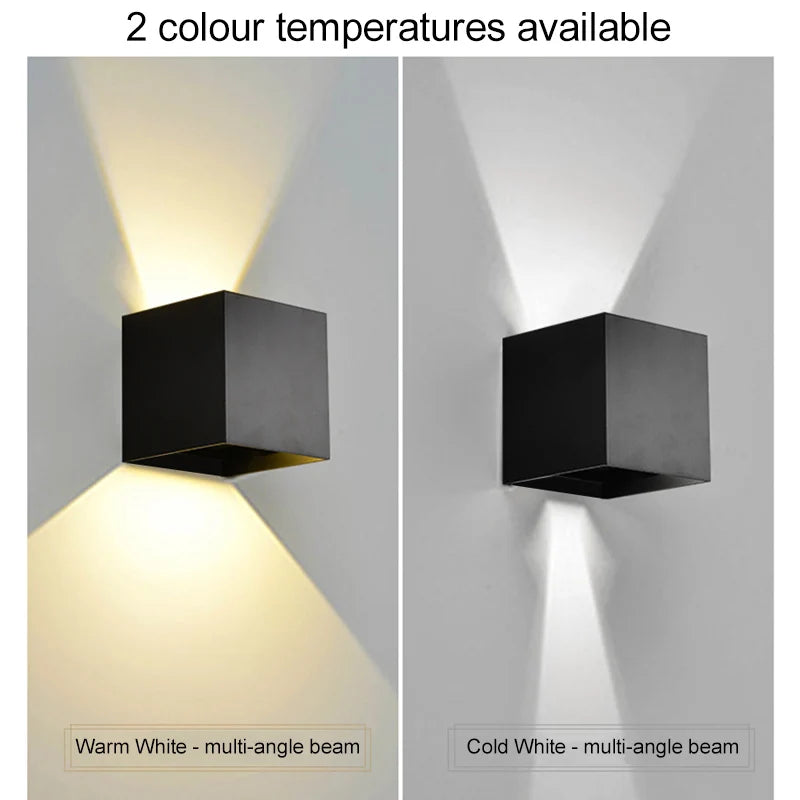 Applique murale LED carrée noire à faisceaux réglables