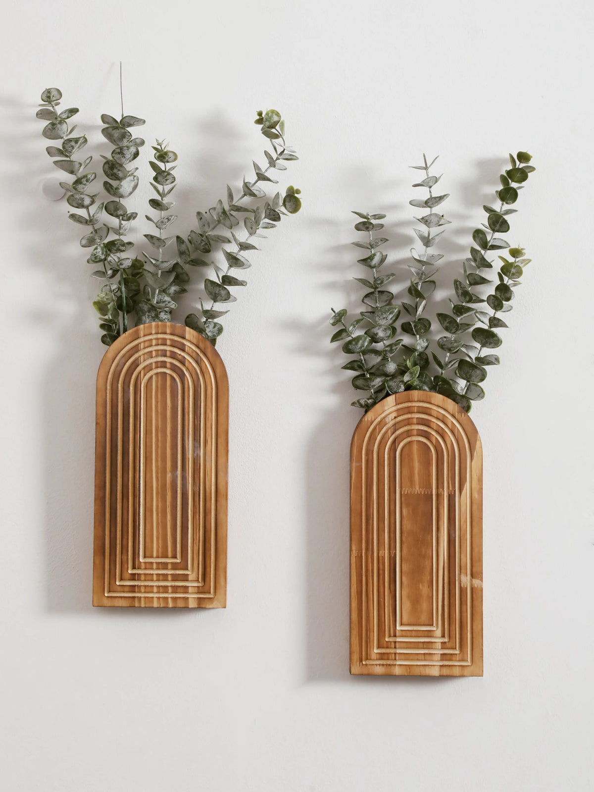 Vase mural arche en bois – Jardinière suspendue